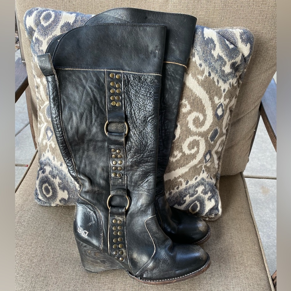 EUC Bed Stu Boots with metal detailing